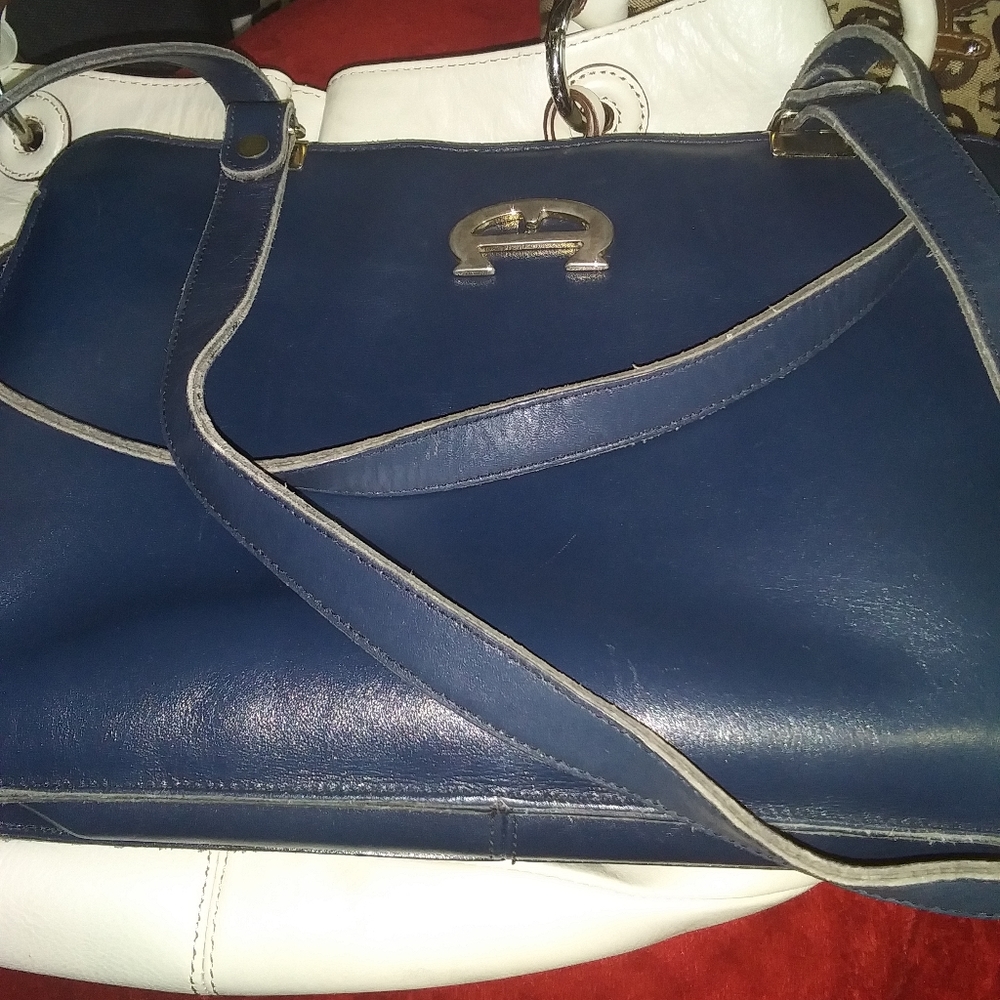 Vintage aigner purse